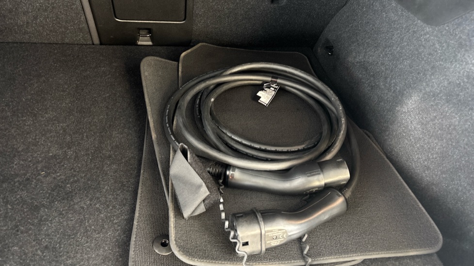 VOLVO C40 Image 22