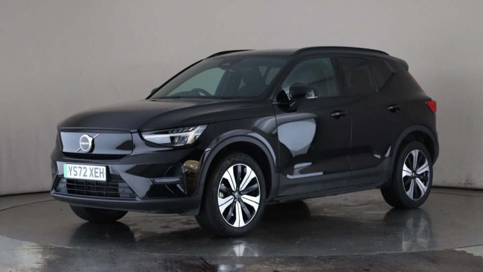 Used VOLVO XC40