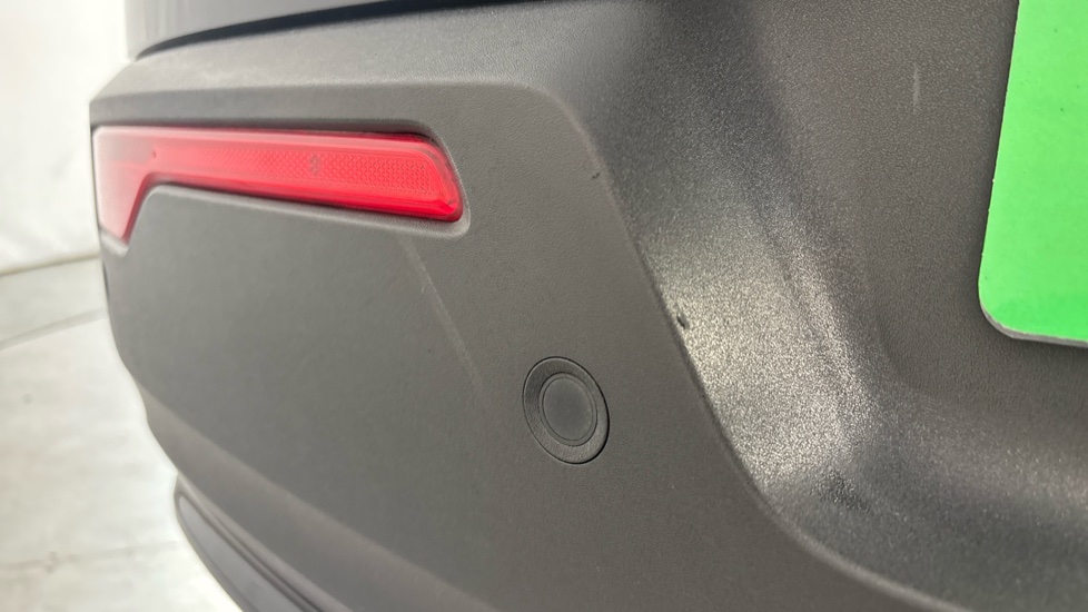 VOLVO XC40 Scuff