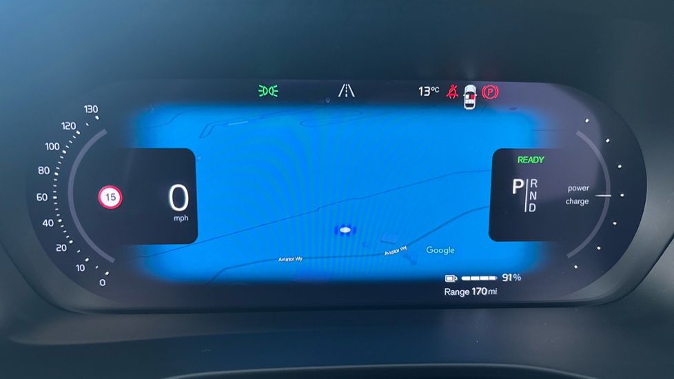 VOLVO XC40 Image 13