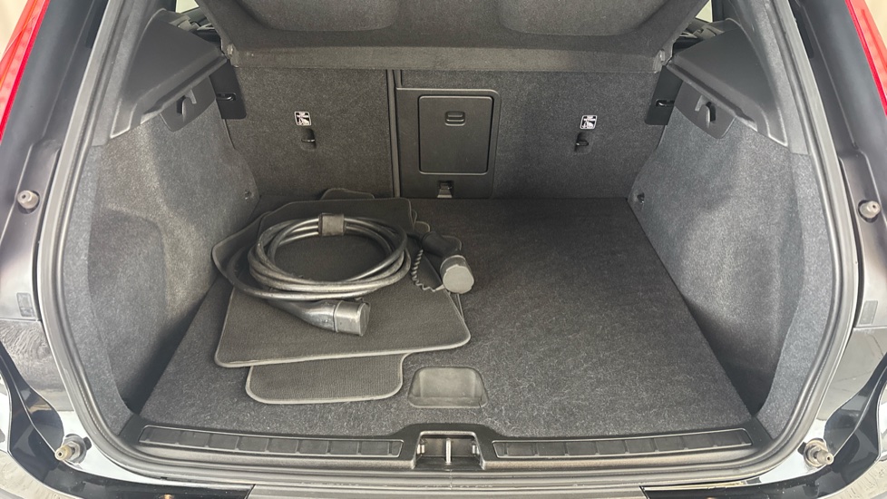 VOLVO XC40 Image 15