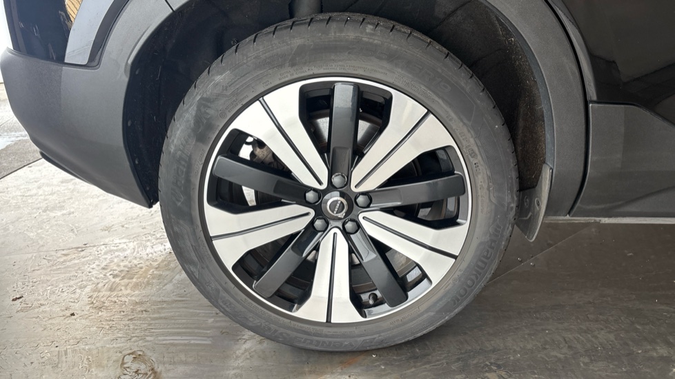 VOLVO XC40 Image 19