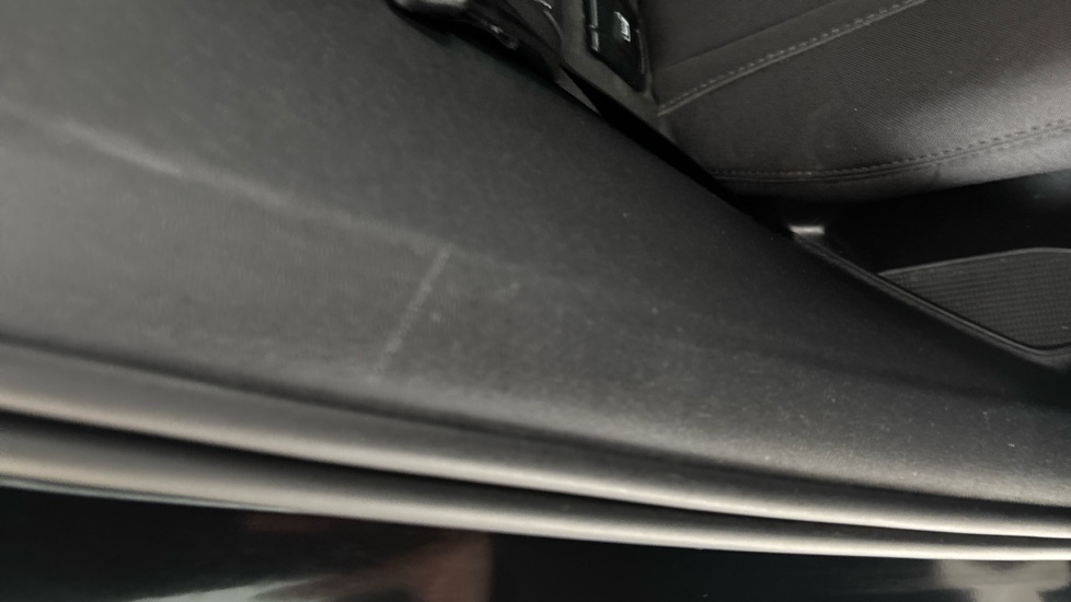 VOLVO XC40 scratches