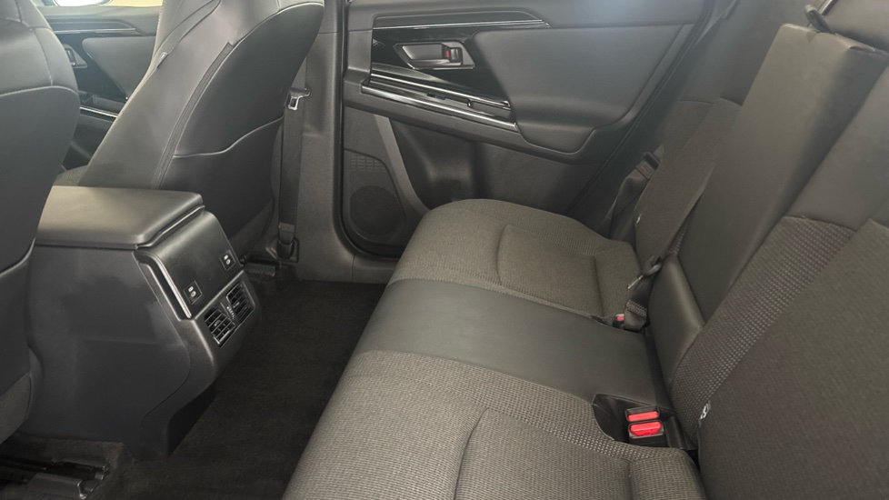 TOYOTA BZ4X Image 14