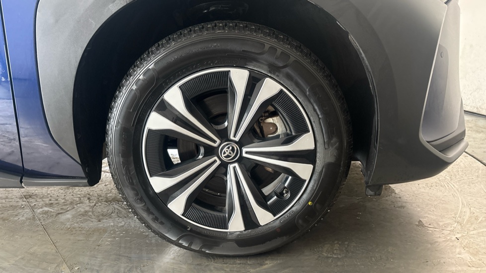 TOYOTA BZ4X Image 20