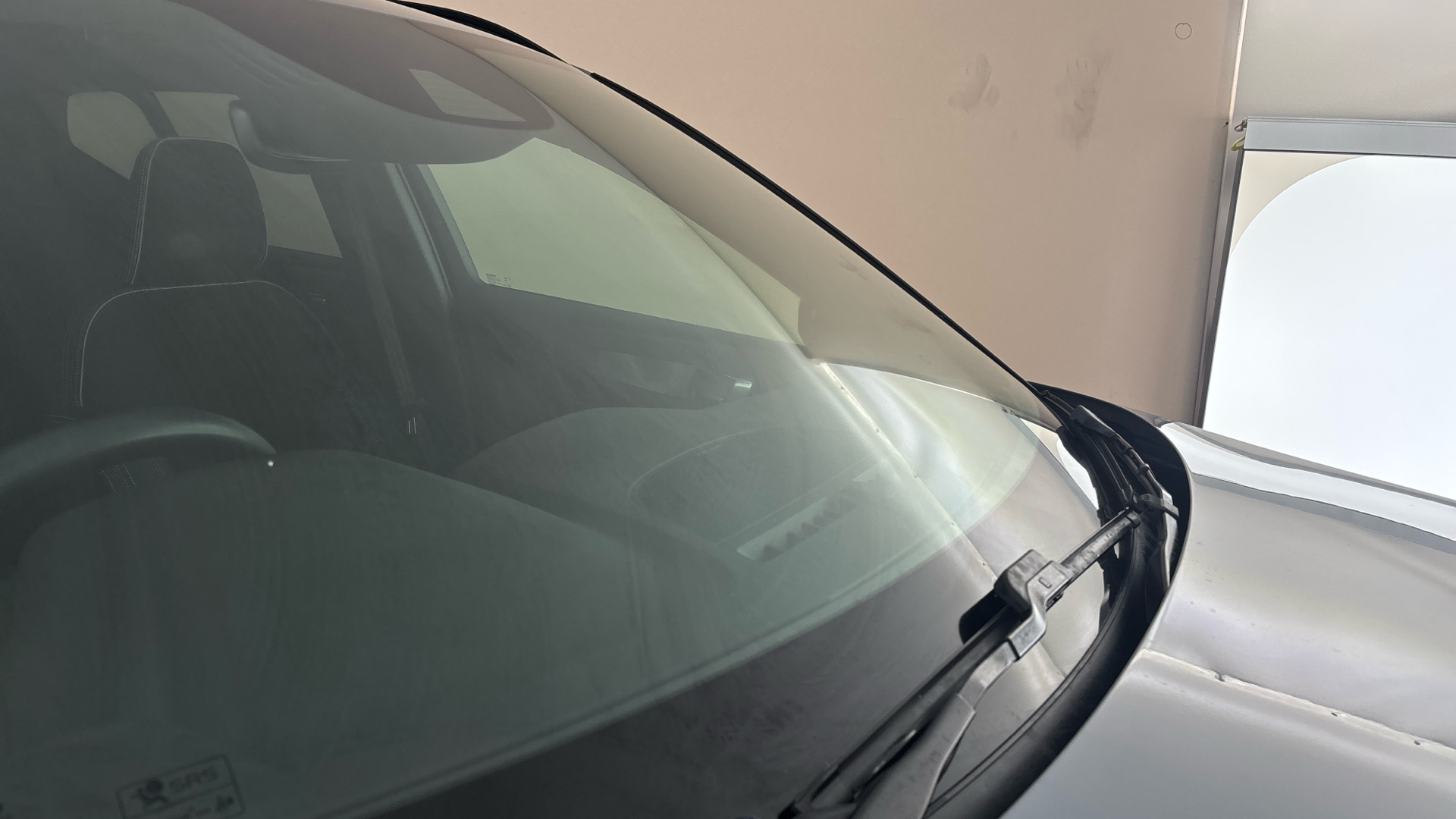 4020727 1.5 T5 Recharge PHEV Ultimate Dark 5dr Auto