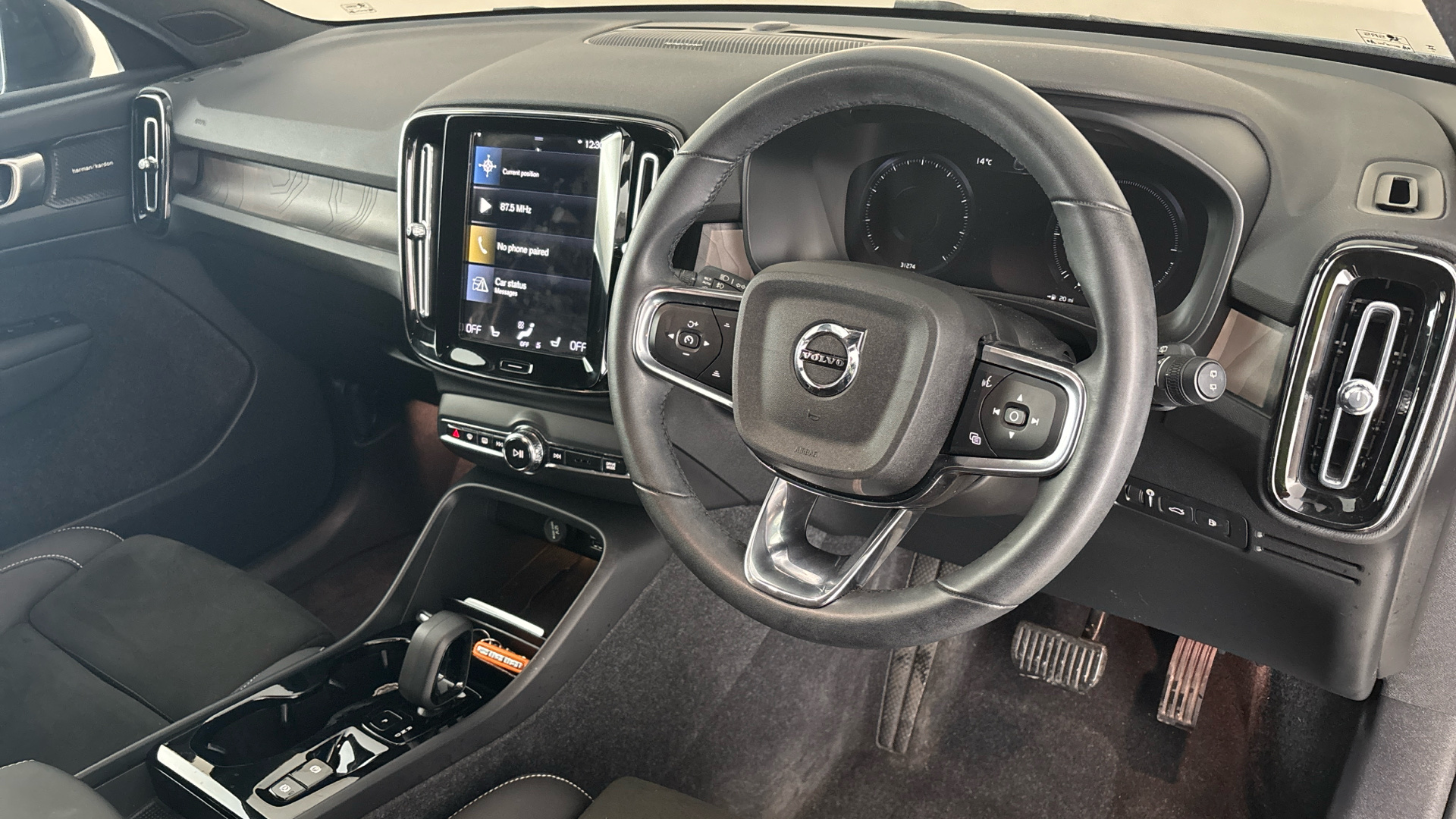 4020727 1.5 T5 Recharge PHEV Ultimate Dark 5dr Auto