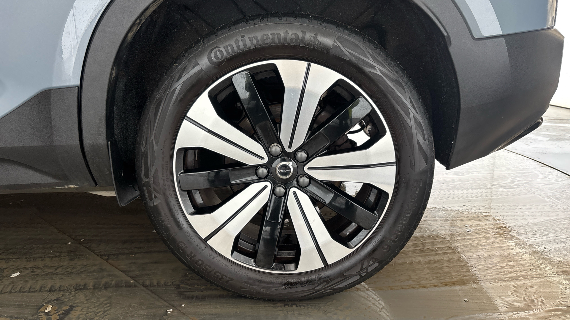 4020727 1.5 T5 Recharge PHEV Ultimate Dark 5dr Auto