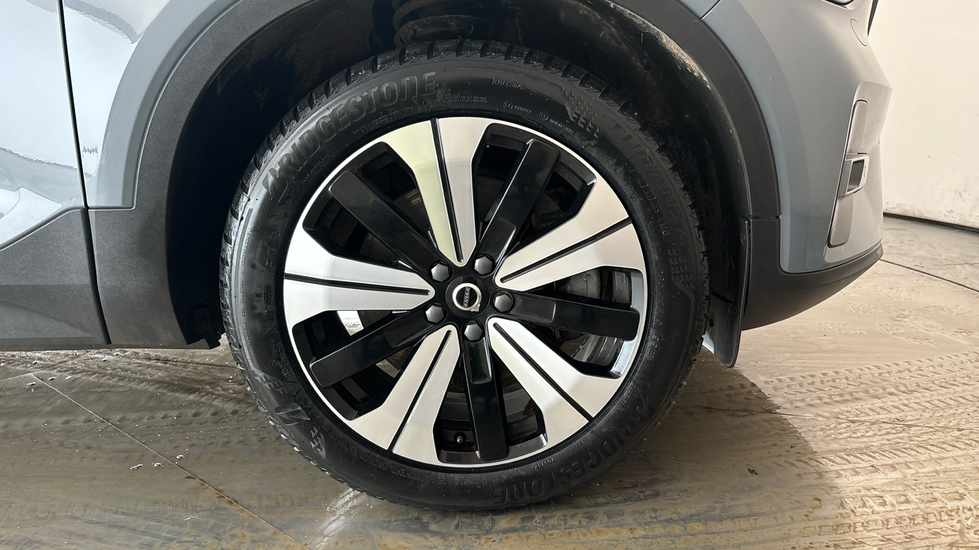 4020727 1.5 T5 Recharge PHEV Ultimate Dark 5dr Auto