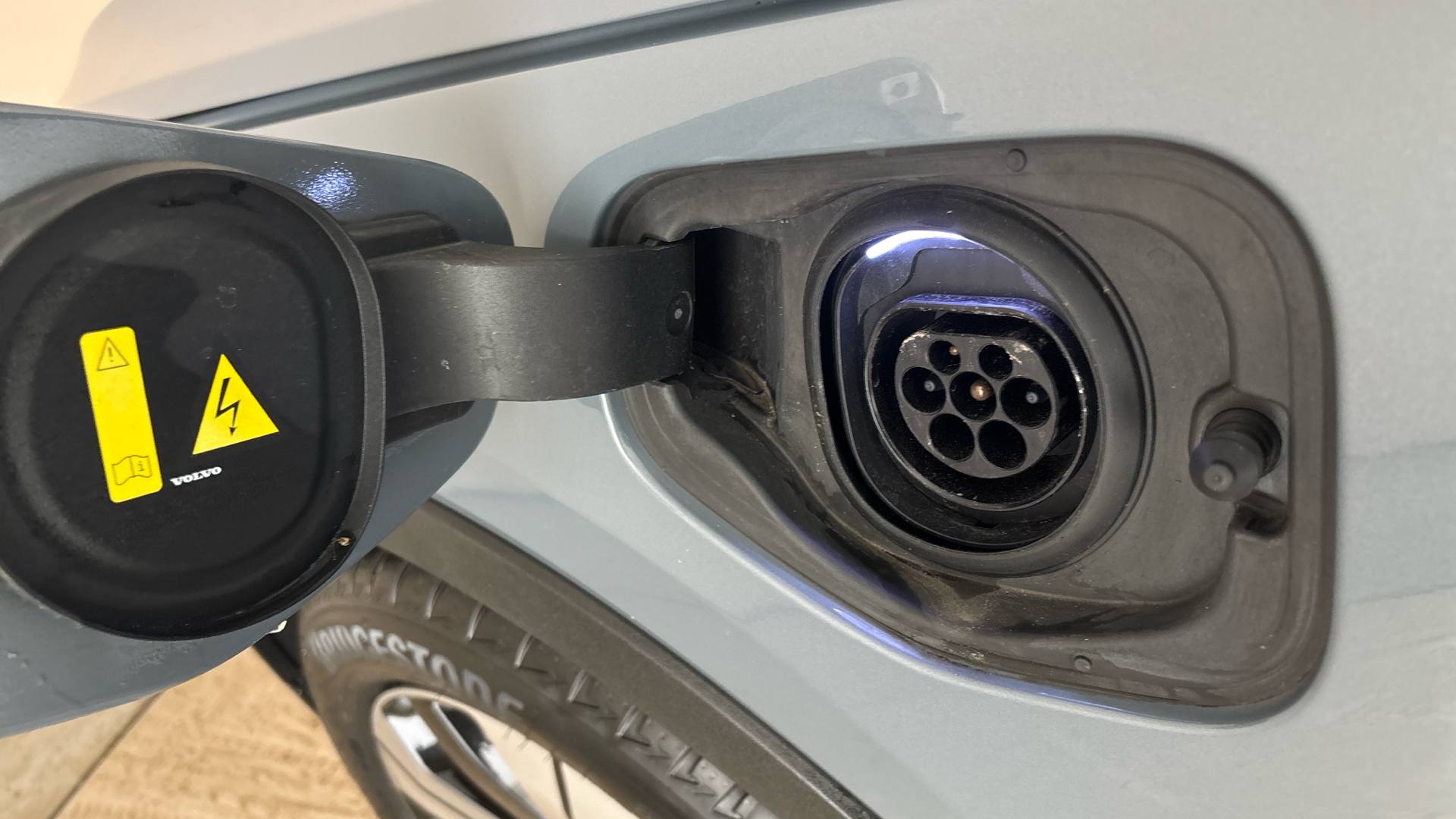 4020727 1.5 T5 Recharge PHEV Ultimate Dark 5dr Auto