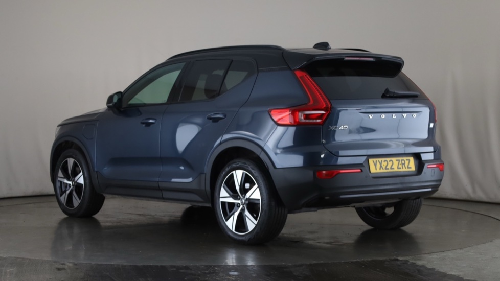 VOLVO XC40 Image 3