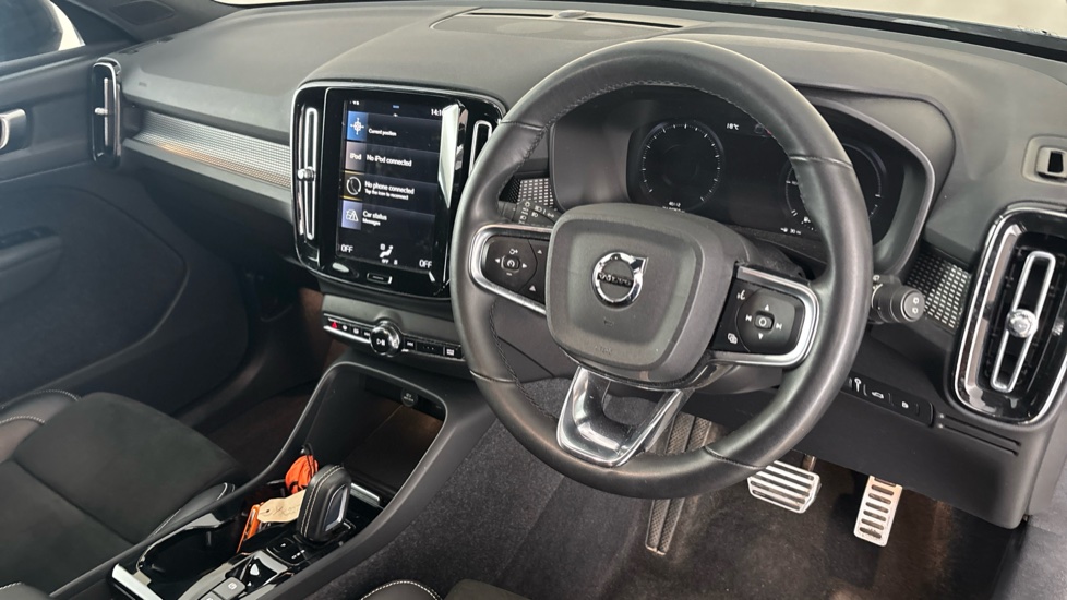 VOLVO XC40 Image 9
