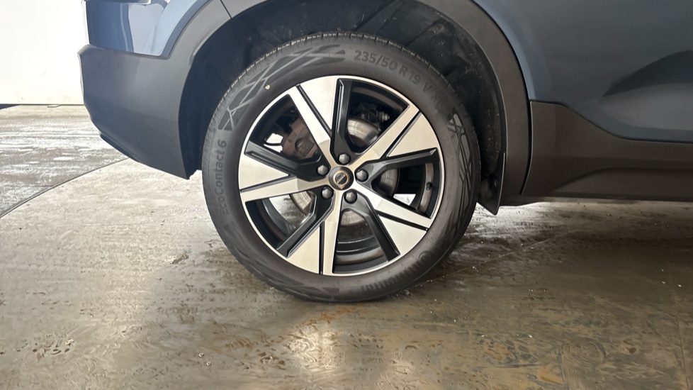 VOLVO XC40 Image 19