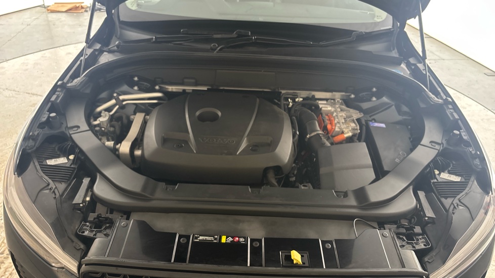VOLVO XC60 Image 16