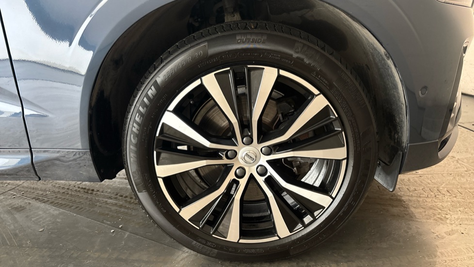 VOLVO XC60 Image 20
