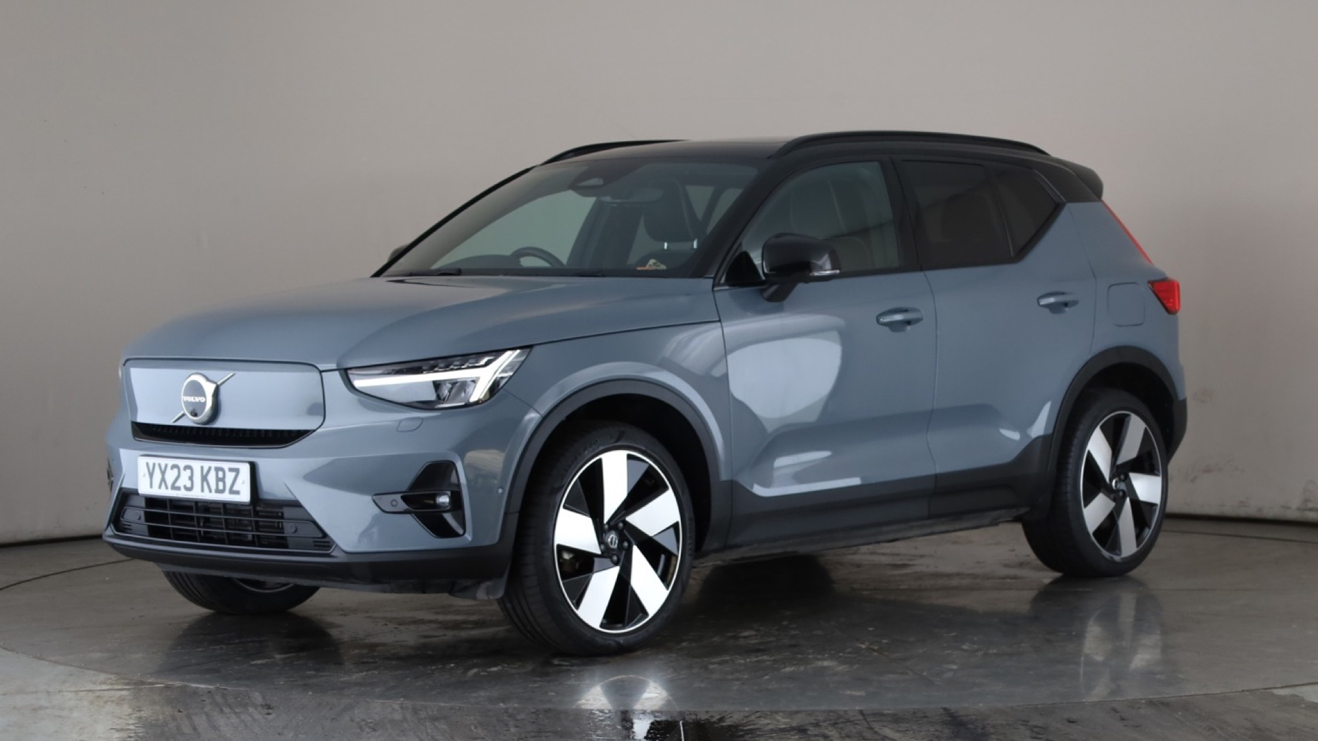 170kW Recharge Ultimate 69kWh 5dr Auto