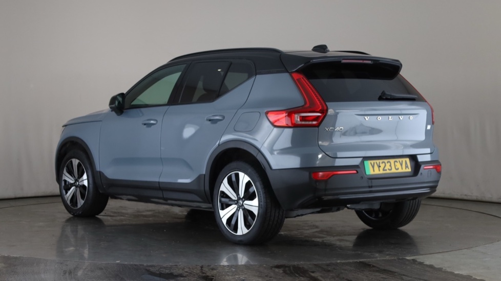 VOLVO XC40 Image 3