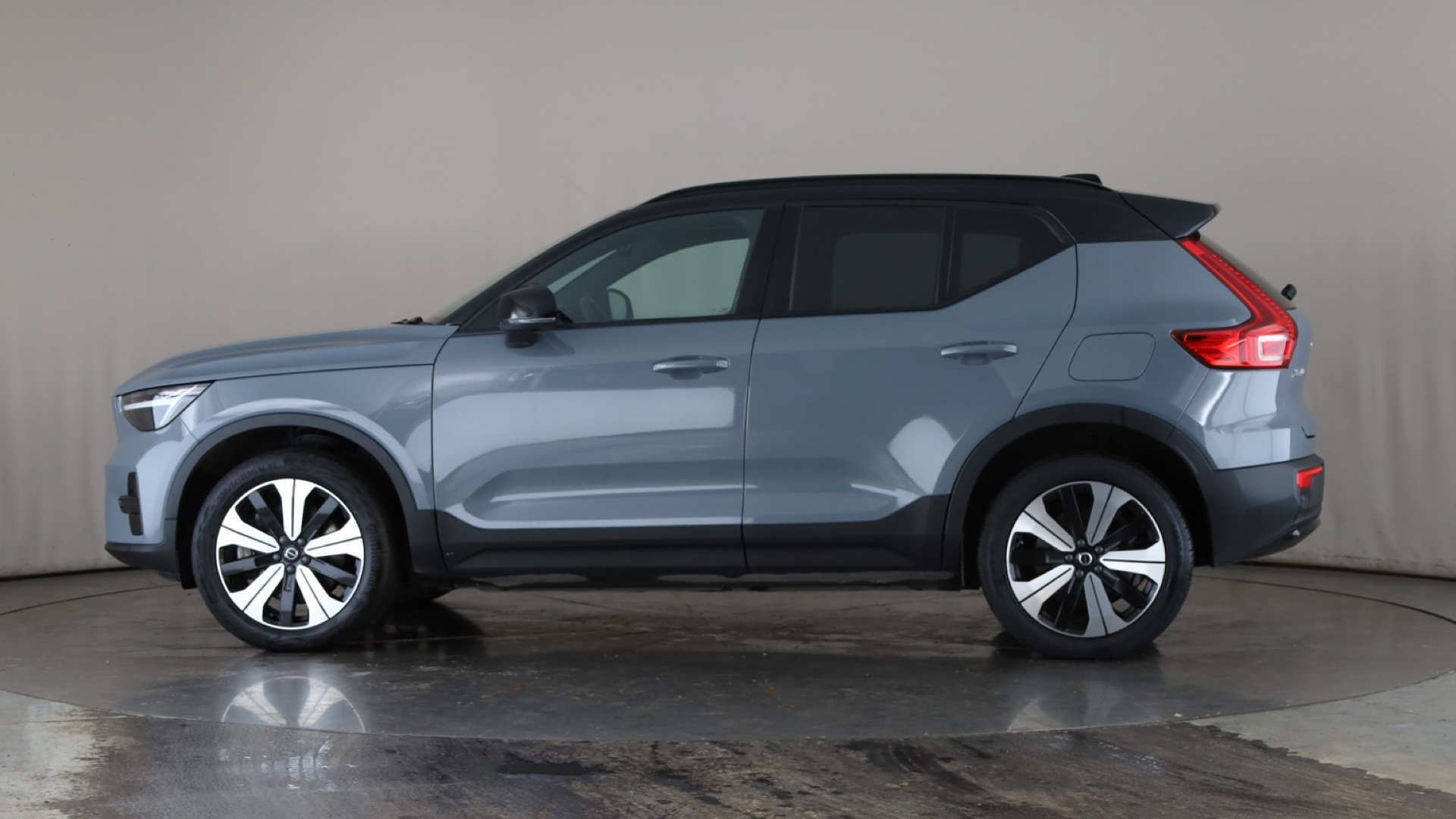 170kW Recharge Core 69kWh 5dr Auto