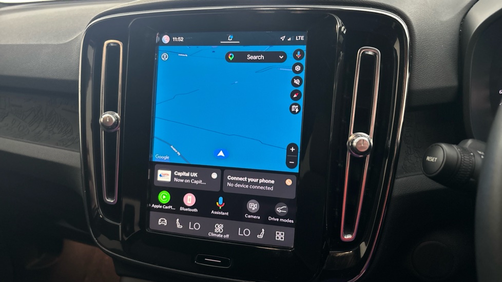 VOLVO XC40 Image 12