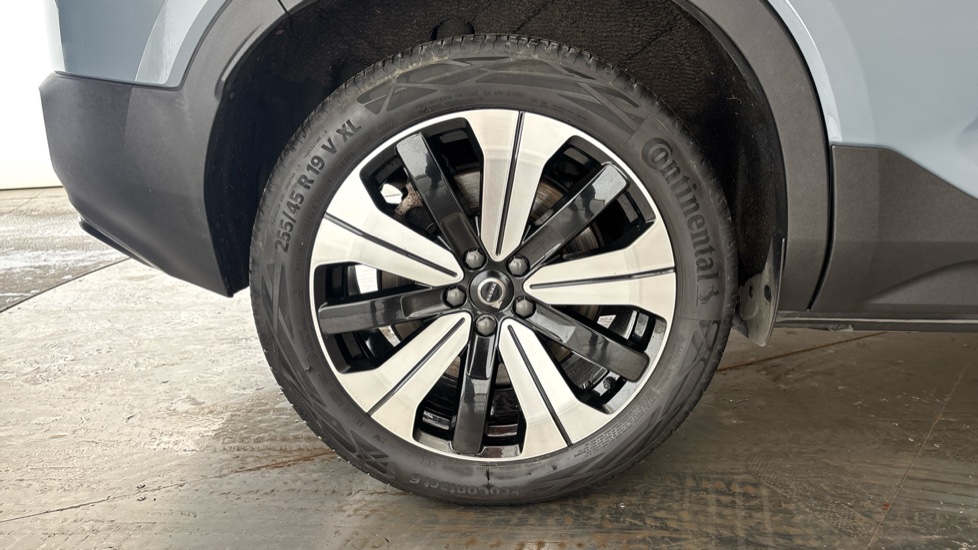 VOLVO XC40 Image 19
