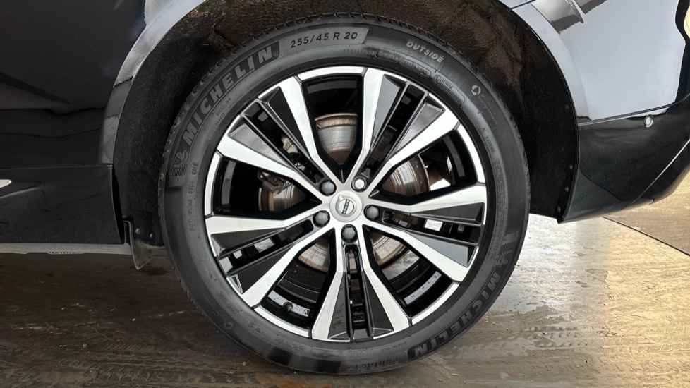 VOLVO XC60 Image 18