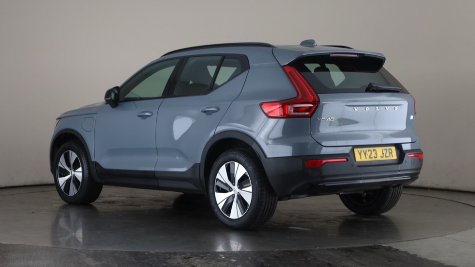 VOLVO XC40 Image 3