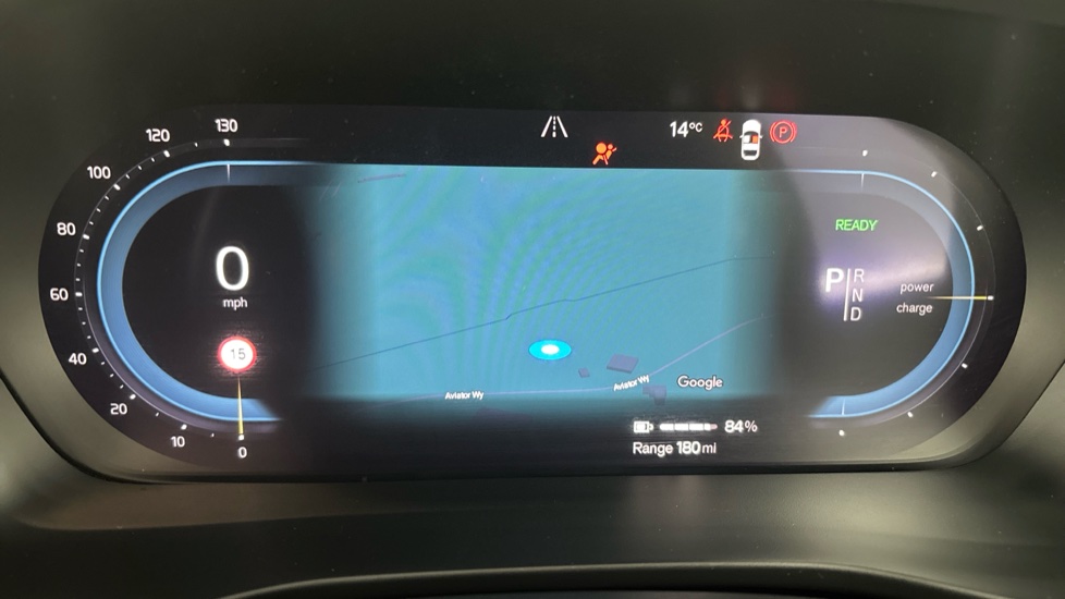 VOLVO XC40 Image 13