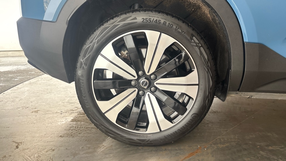 VOLVO XC40 Image 19