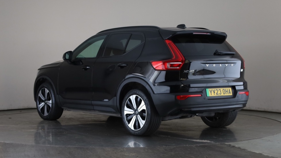 VOLVO XC40 Image 3