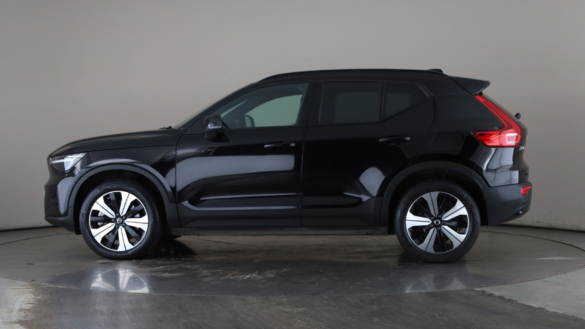 170kW Recharge Core 69kWh 5dr Auto