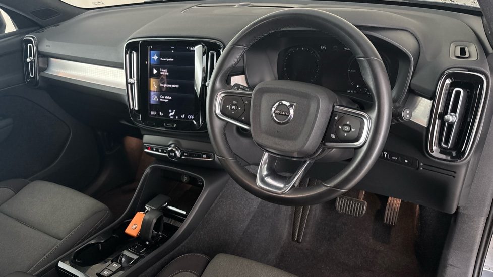 VOLVO XC40 Image 9