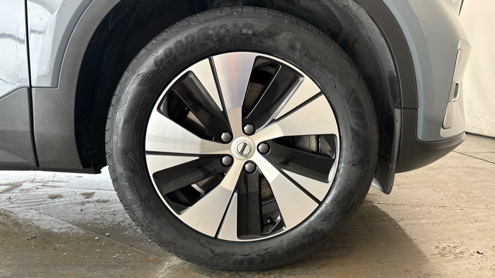 VOLVO XC40 Image 20