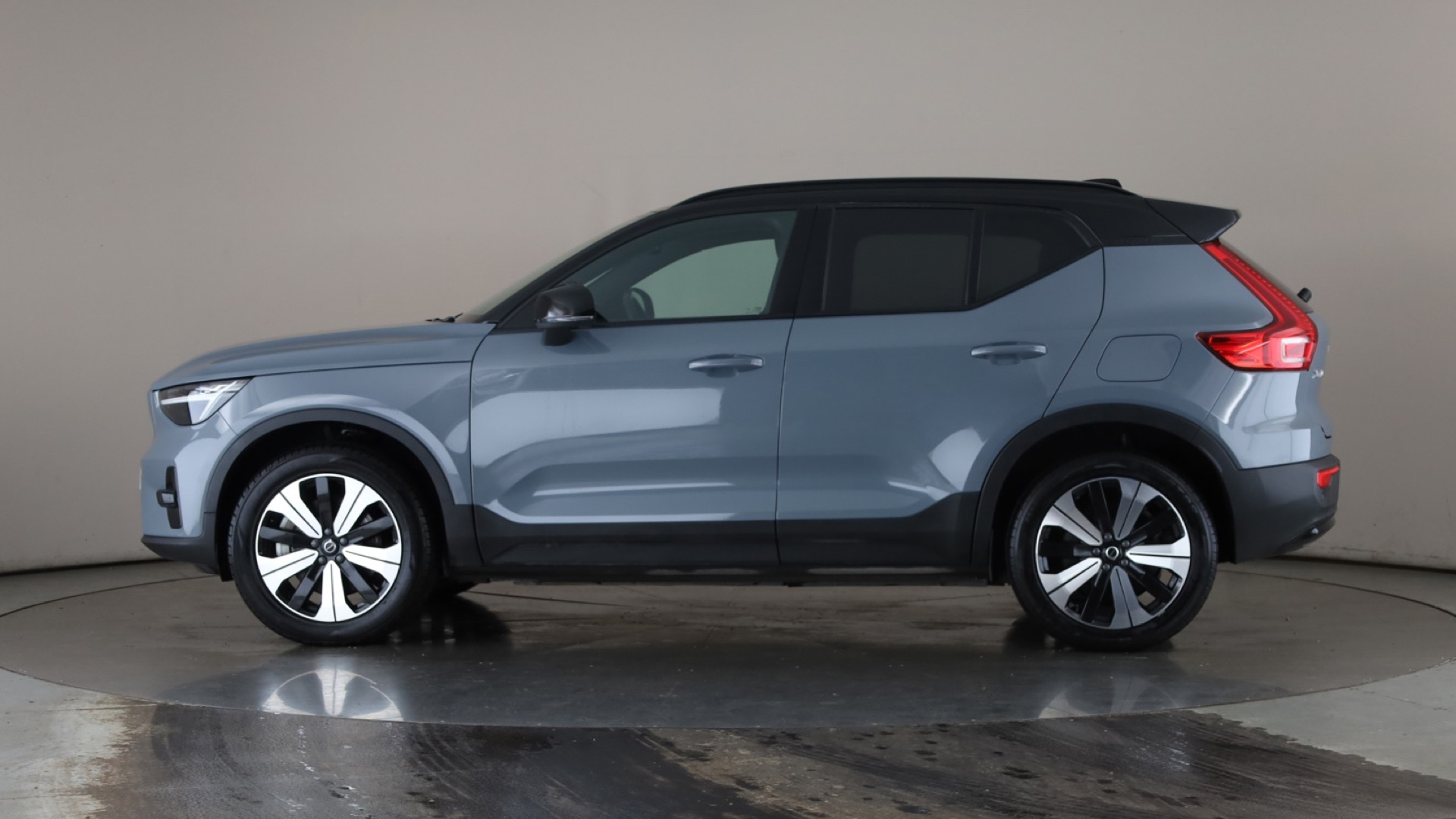 300kW Recharge Twin Plus 78kWh 5dr AWD Auto