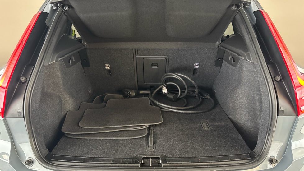 VOLVO XC40 Image 15