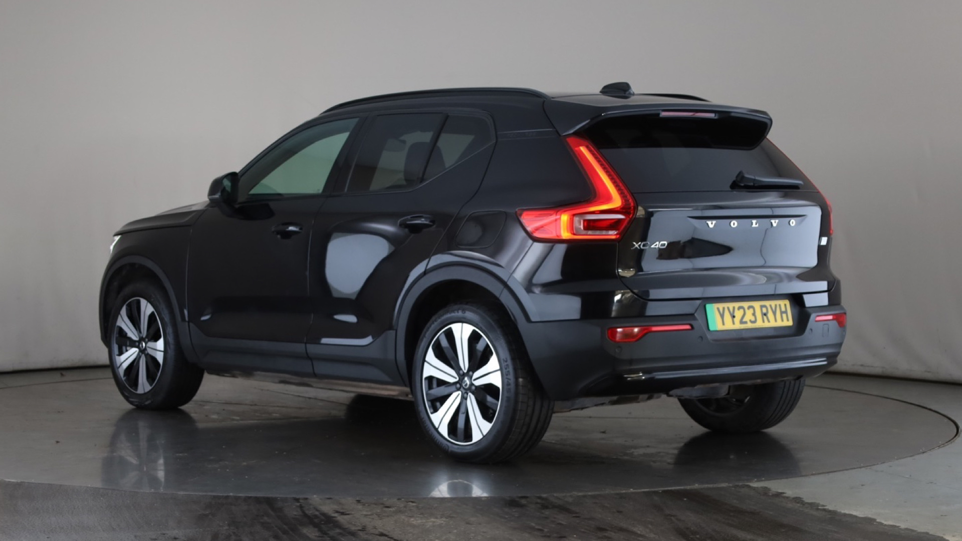 300kW Recharge Twin Plus 78kWh 5dr AWD Auto