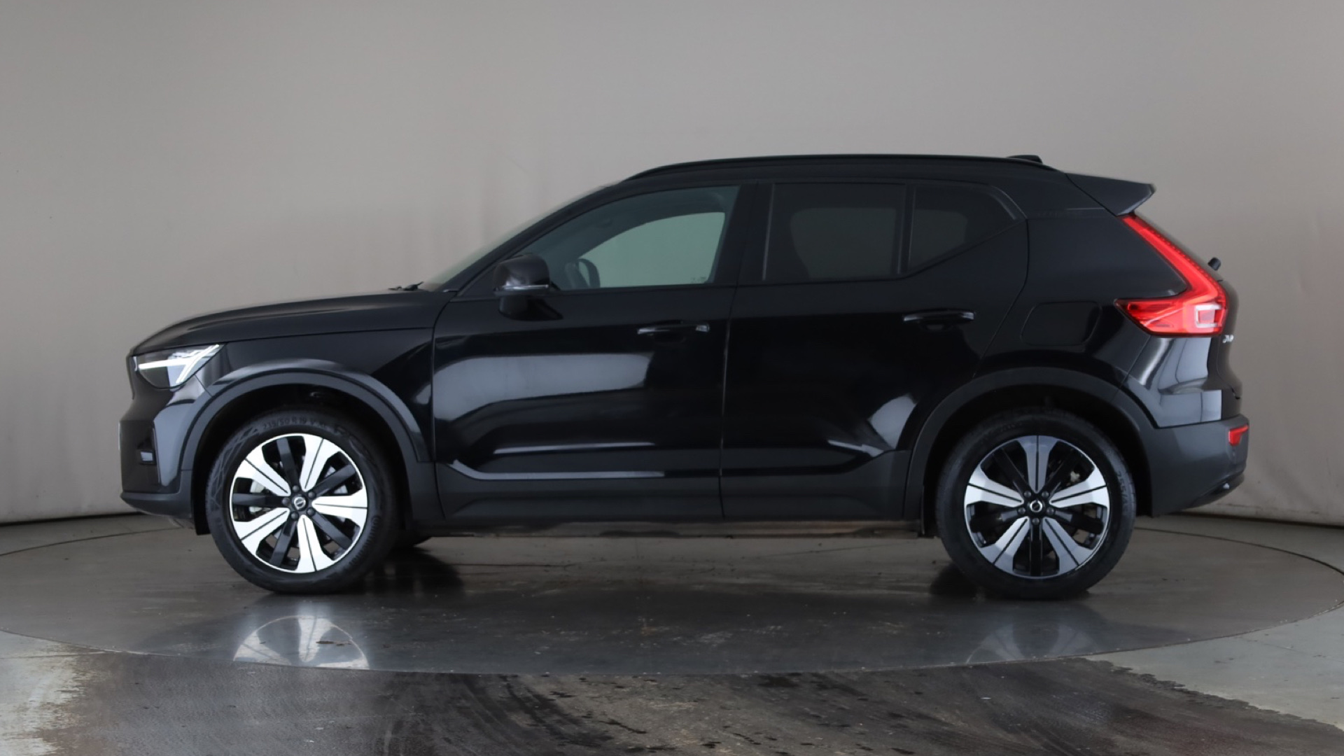 300kW Recharge Twin Plus 78kWh 5dr AWD Auto