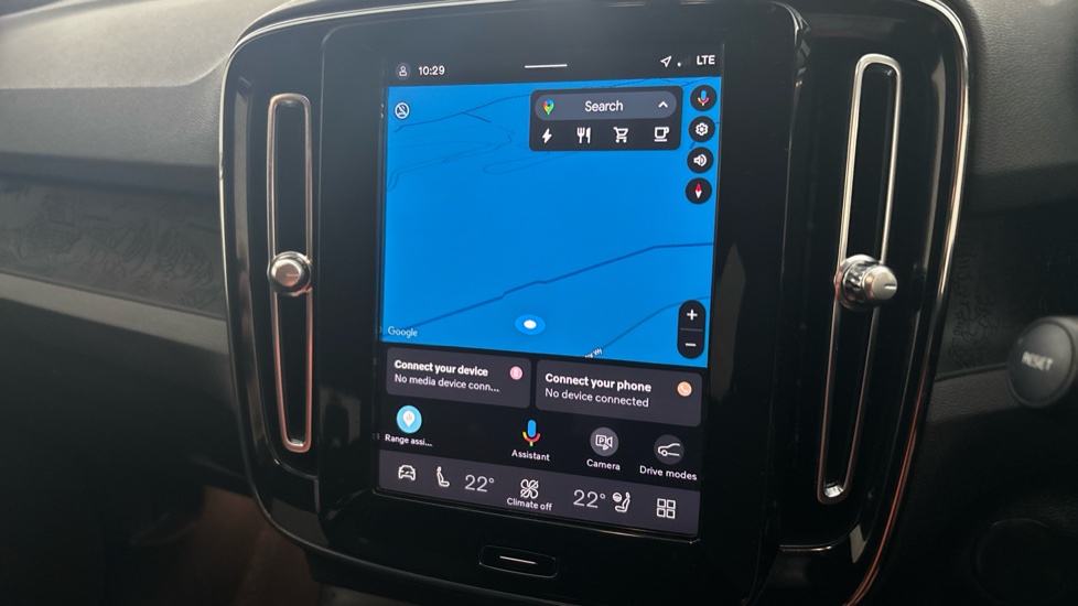 VOLVO XC40 Image 12