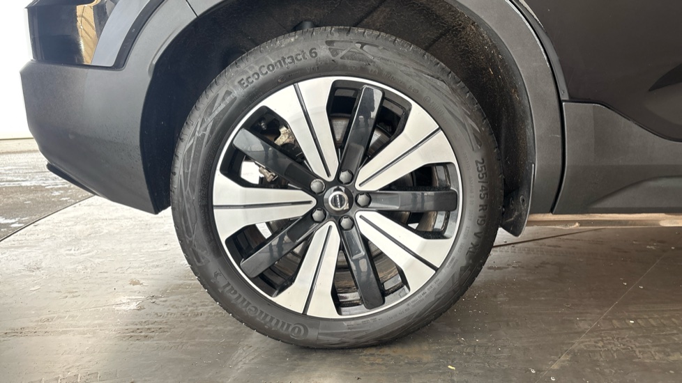 VOLVO XC40 Image 19