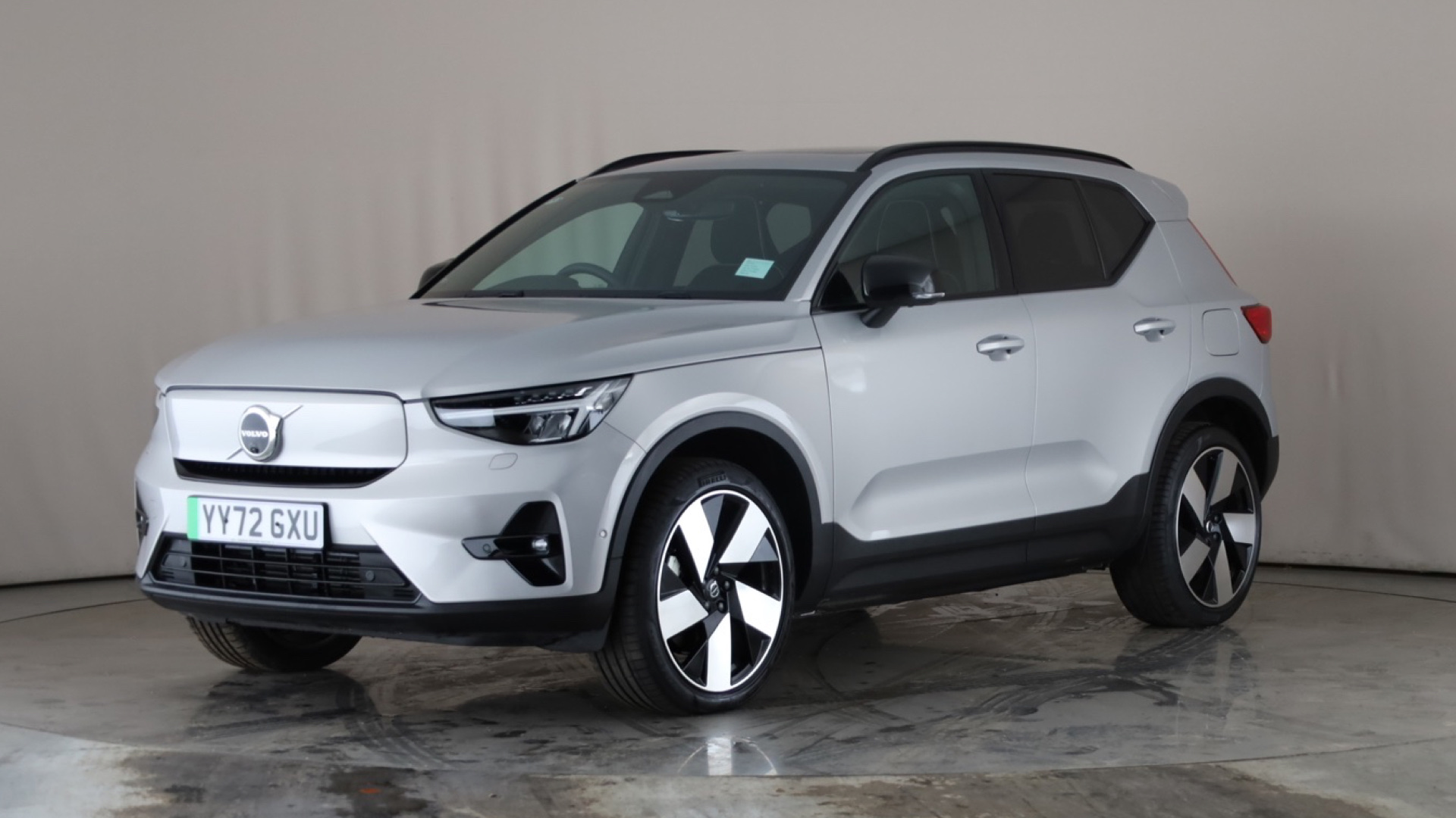 Used Volvo XC40 300kW Recharge Twin Ultimate 78kWh 5dr AWD Auto - Car ...
