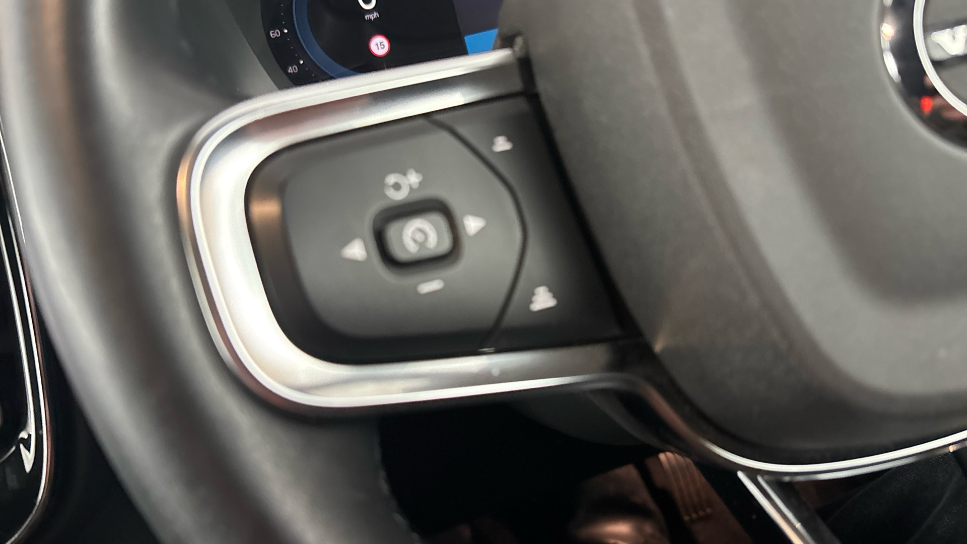 4027724 300kW Recharge Twin Plus 78kWh 5dr AWD Auto