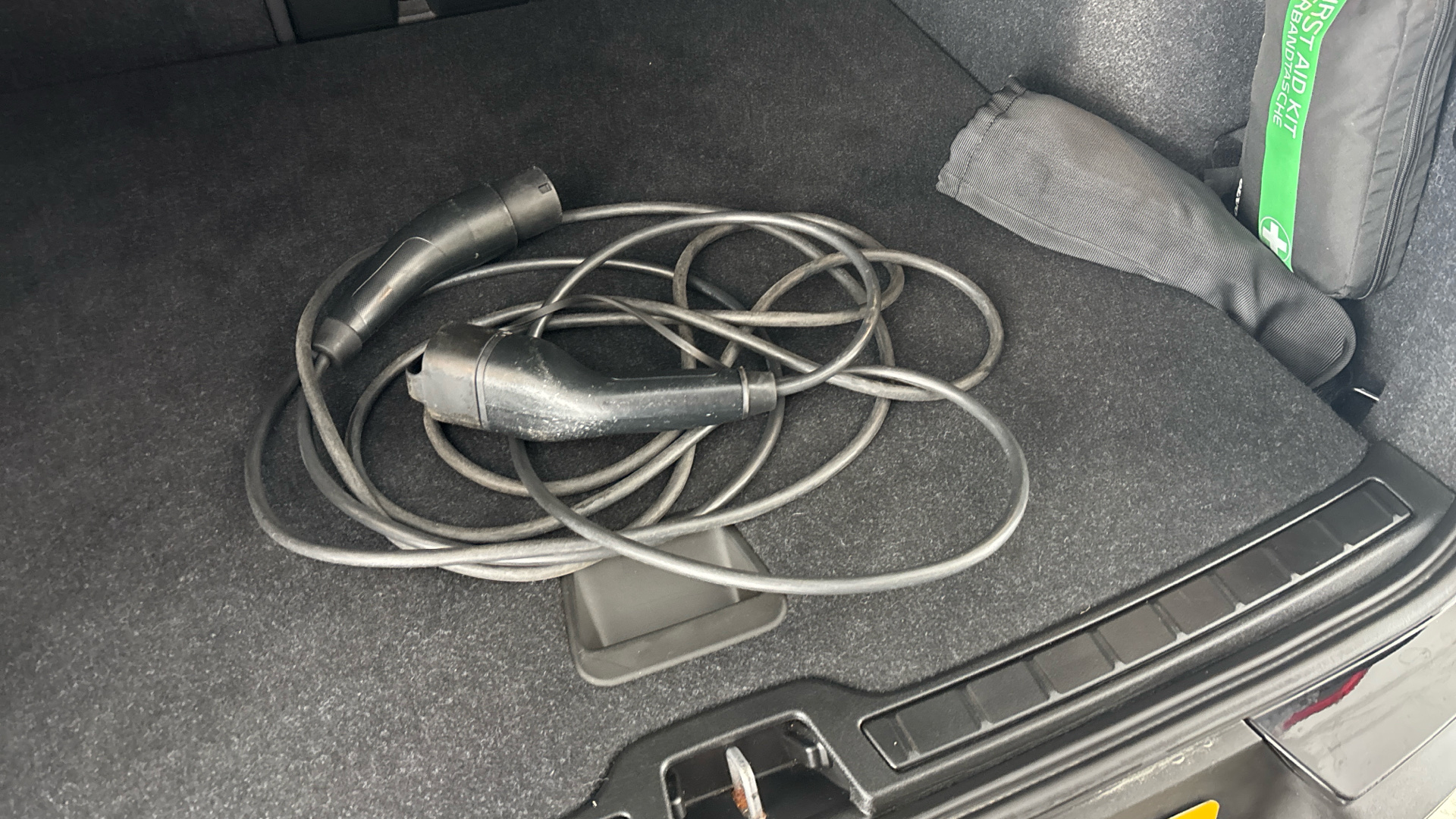 4027728 1.5 T4 Recharge PHEV Core Bright 5dr Auto