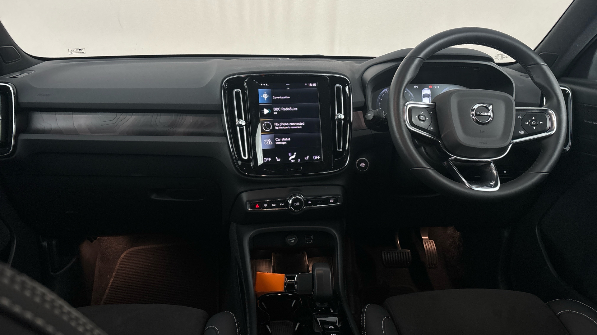 4027571 1.5 T5 Recharge PHEV Ultimate Dark 5dr Auto