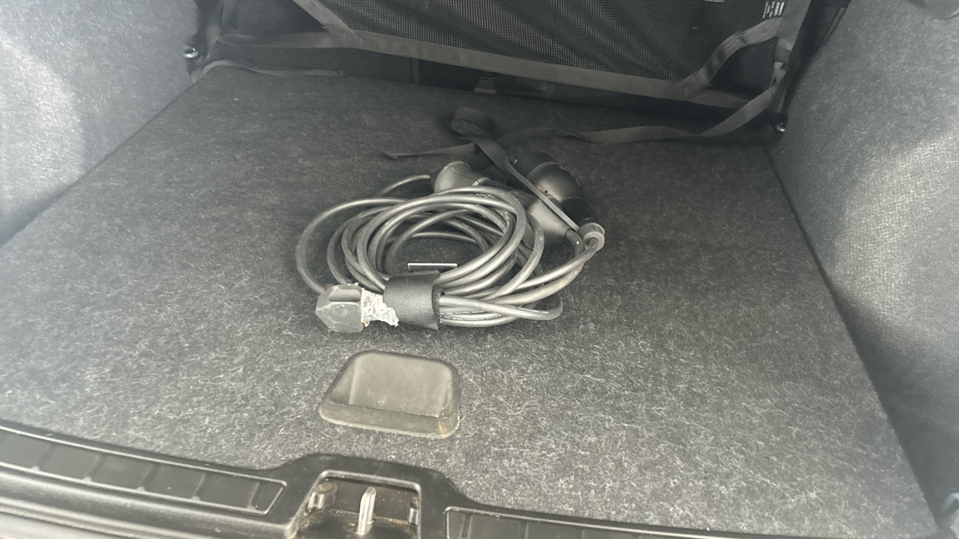 4027571 1.5 T5 Recharge PHEV Ultimate Dark 5dr Auto