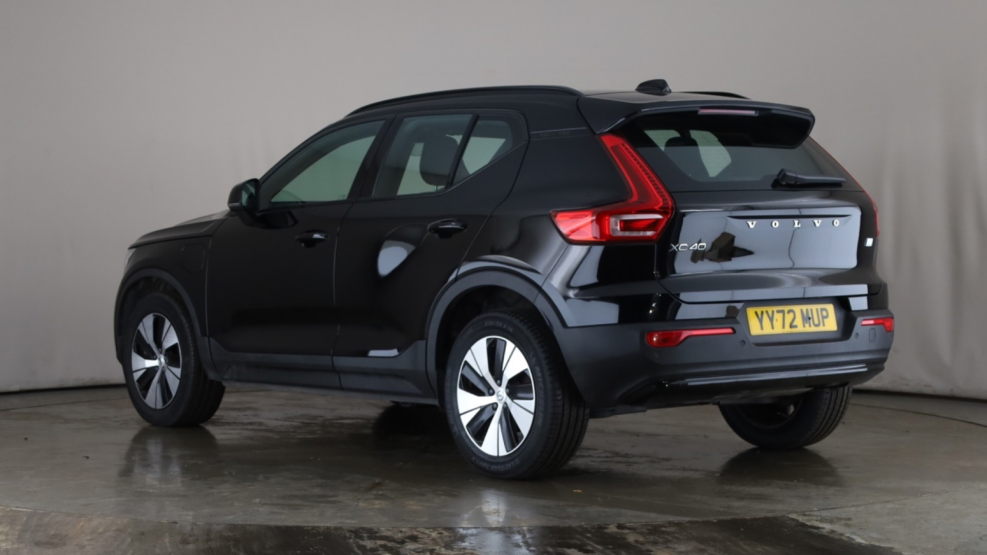 4027733 1.5 T4 Recharge PHEV Plus Dark 5dr Auto