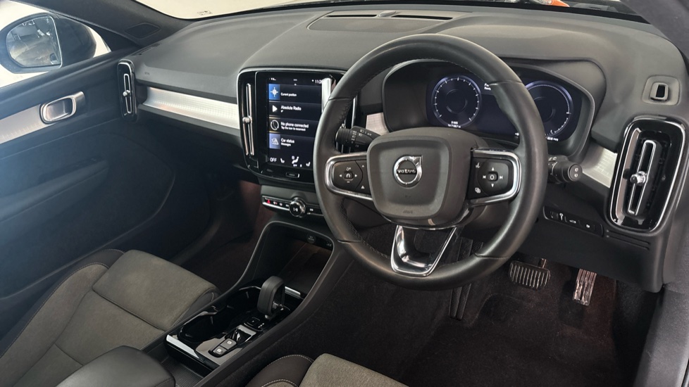 VOLVO XC40 Image 9