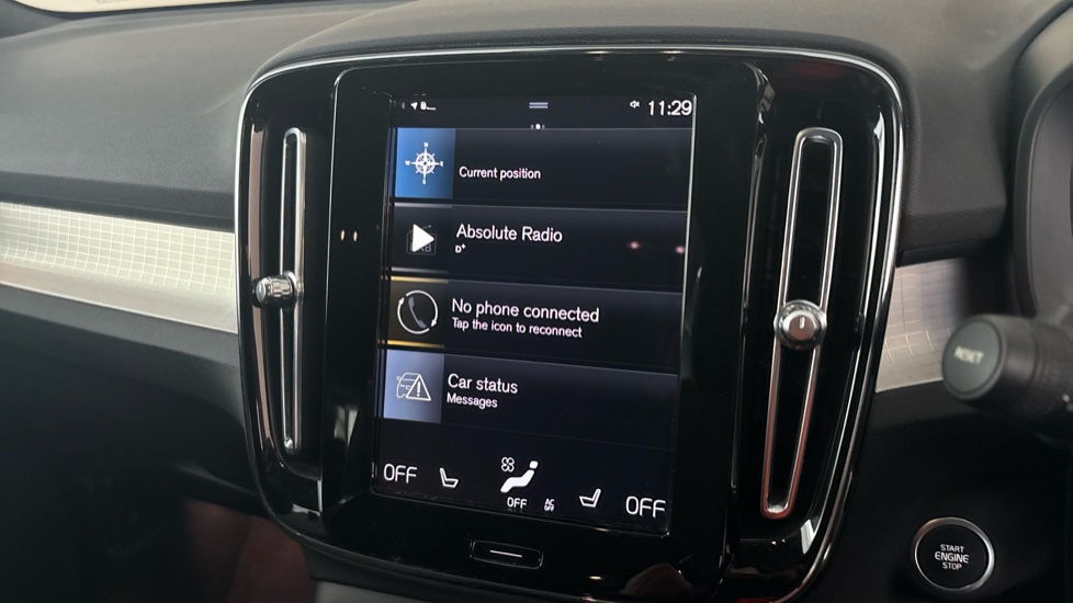 VOLVO XC40 Image 12