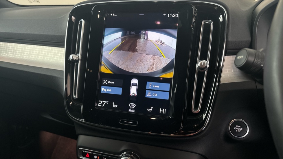 VOLVO XC40 reverse camera