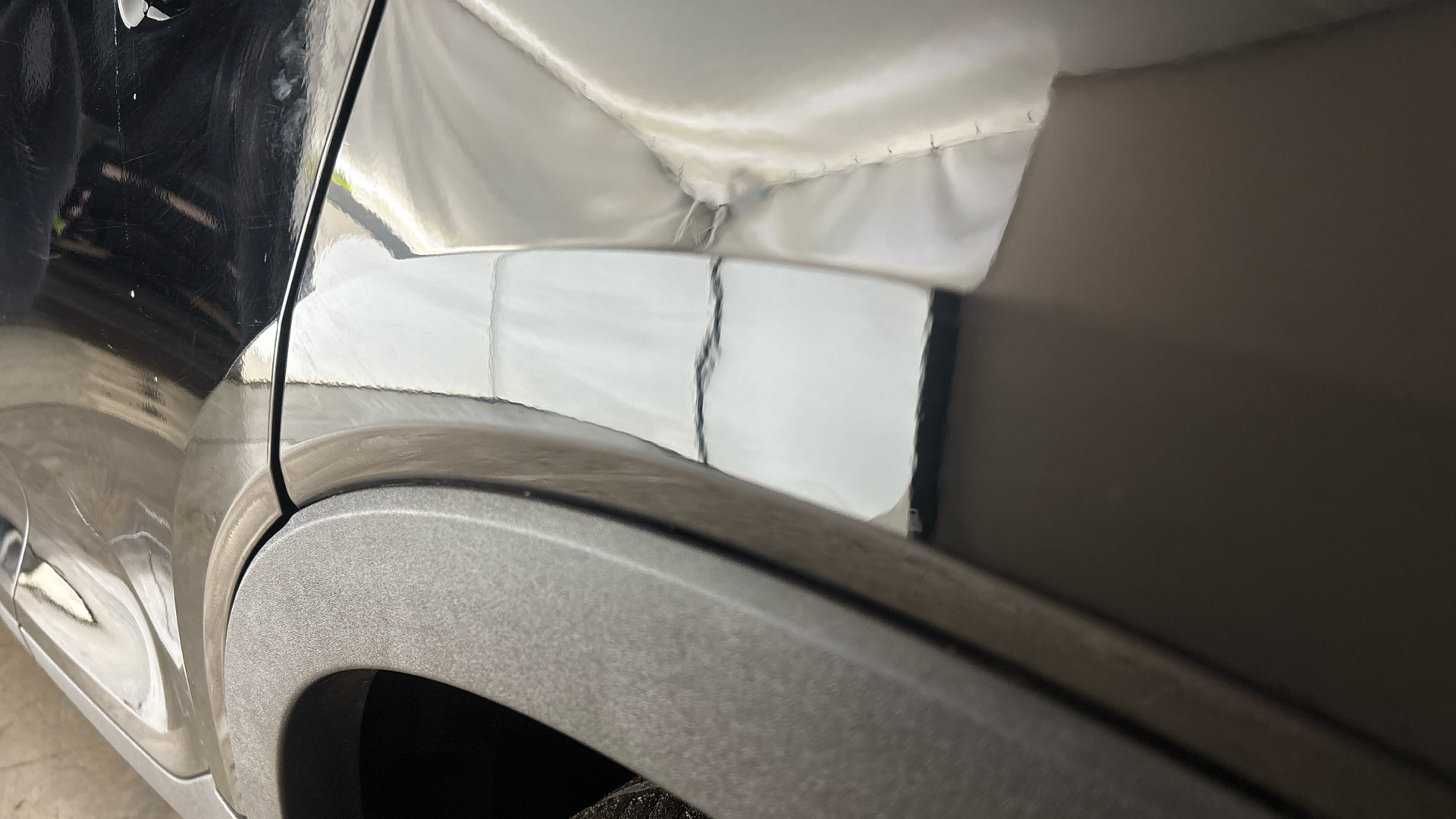 4020901 1.5 T4 Recharge PHEV Plus Dark 5dr Auto