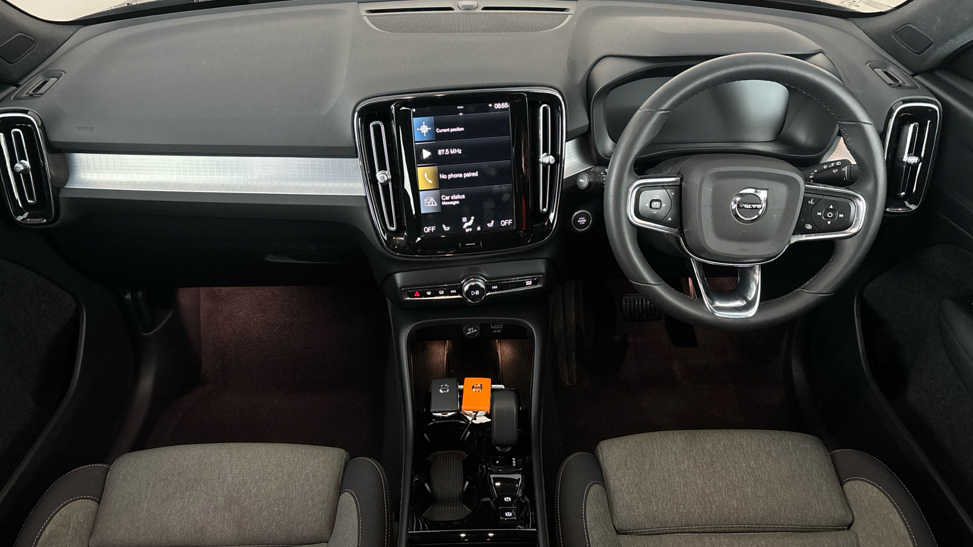 4020901 1.5 T4 Recharge PHEV Plus Dark 5dr Auto