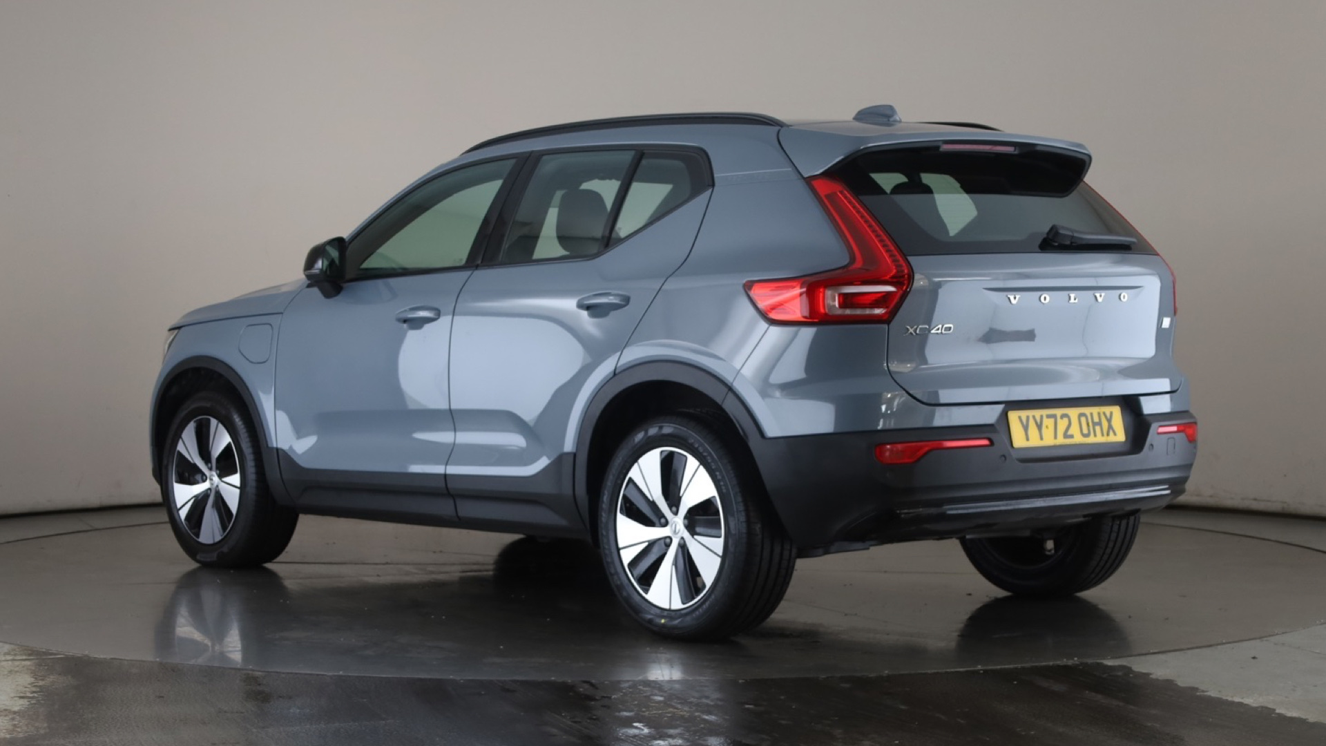 1.5 T4 Recharge PHEV Plus Dark 5dr Auto